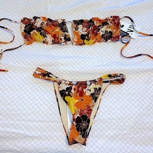Zara floral bikini size medium brand new